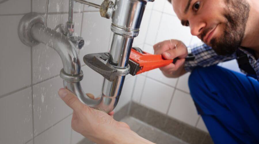 Local water heater installation in Bay City, WI